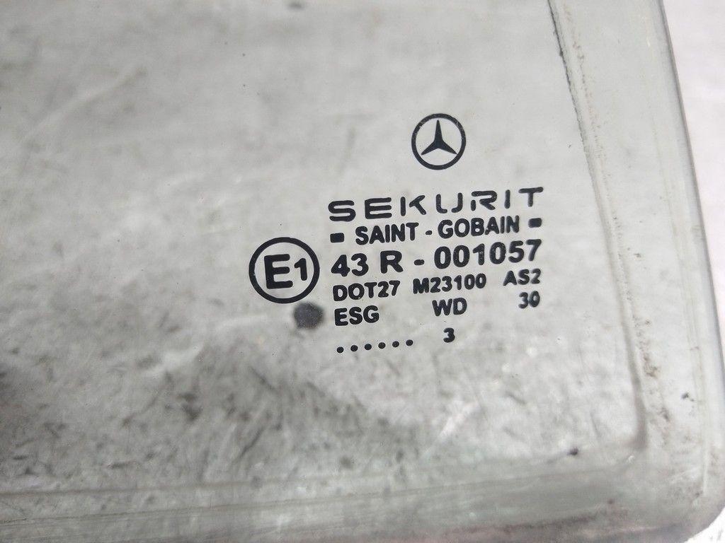 Стекло двери передней правой 5VI7TV Mercedes A W168 - Фото 2