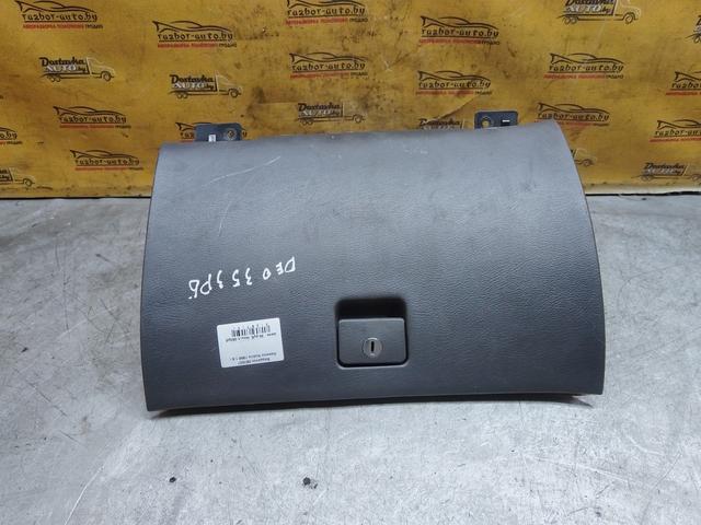 Бардачок 0EIG07 Daewoo Nubira