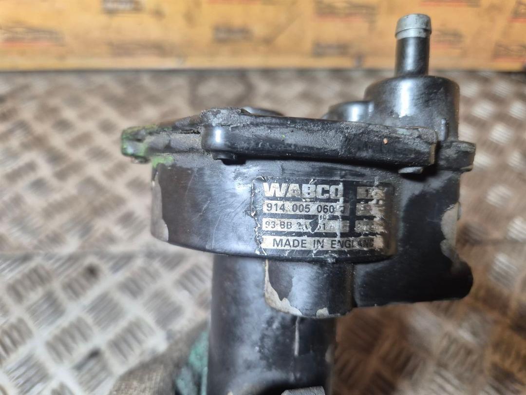 Насос вакуумный 004Z1Q Ford Mondeo - Фото 3