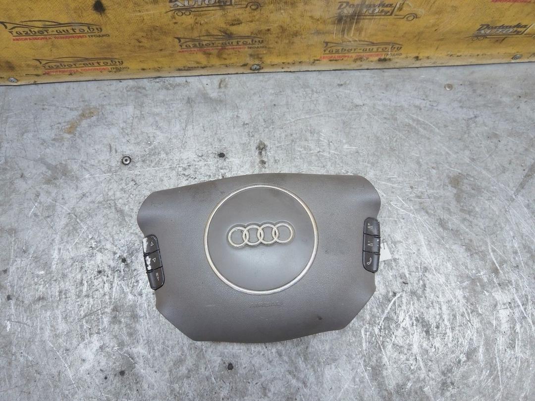 Подушка безопасности водителя 4EKWA6 Audi A4