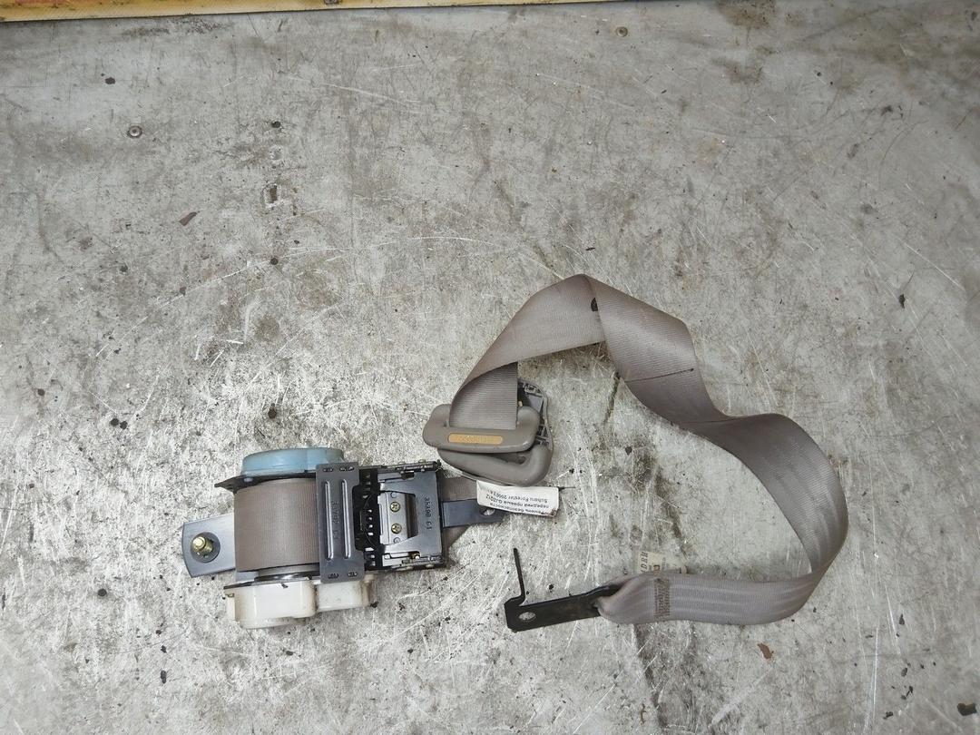 Ремень безопасности передний правый GJZQ1Z Subaru Forester купить в магазине запчастей бу