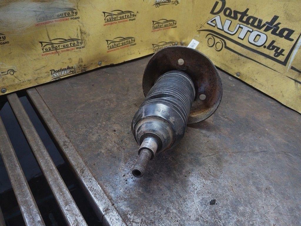 Амортизатор передний правый 5R6U5F Volkswagen Golf - Фото 2