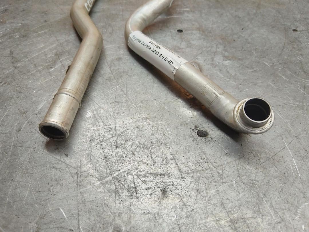 Патрубок отопителя (печки) 6V0Y8N Toyota Corolla купить