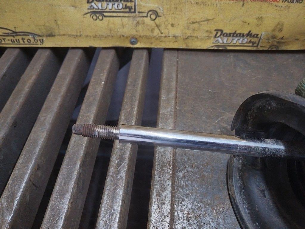 Амортизатор передний левый V9RK61 Peugeot 407 - Фото 4