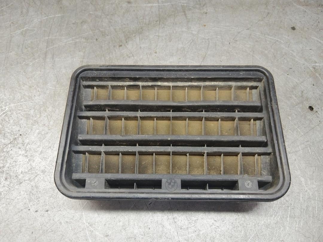 Решетка вентиляции кузова BCP17O BMW 5 E39 купить