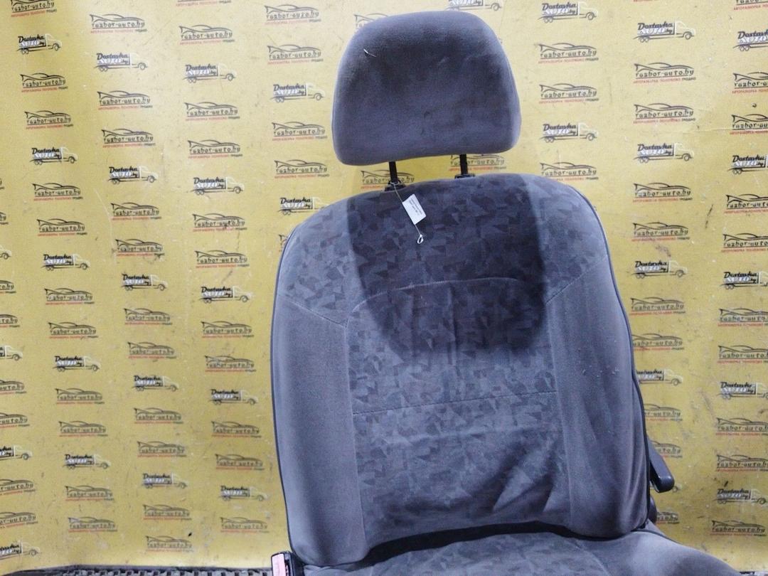 Сиденье переднее KI952G Renault Laguna купить