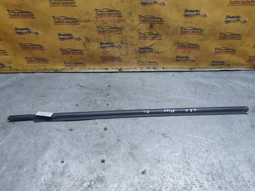 Молдинг стекла двери передней левой наружный SPKCQY Opel Zafira