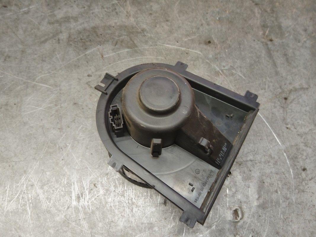 Моторчик печки 4DDBV1 Volkswagen Golf купить