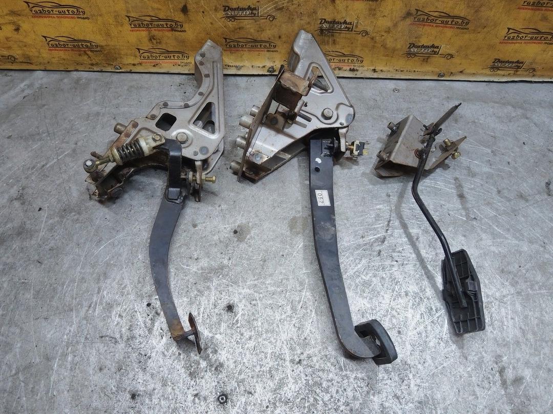 Узел педальный (блок педалей) 9XP2E5 Kia Carnival - Фото 3