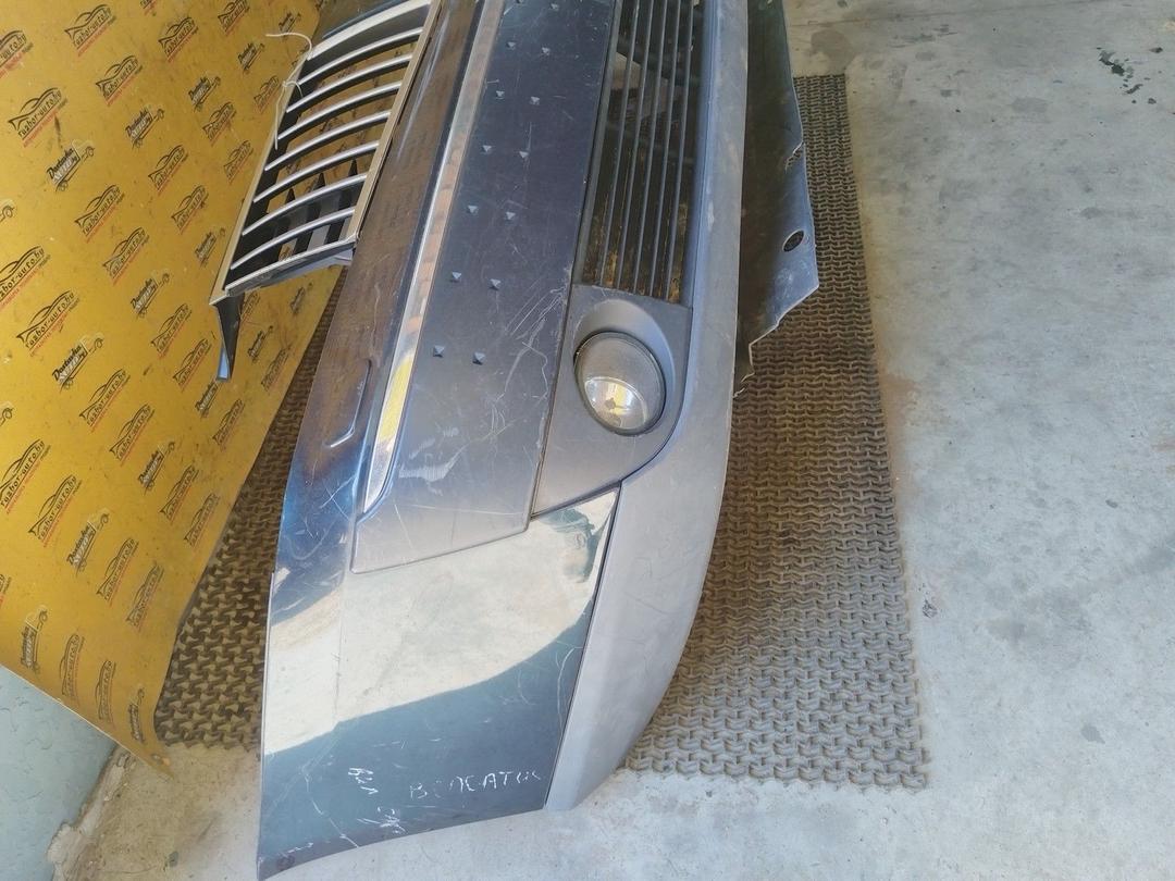 Бампер передний SSMGYL Renault Vel Satis undefined