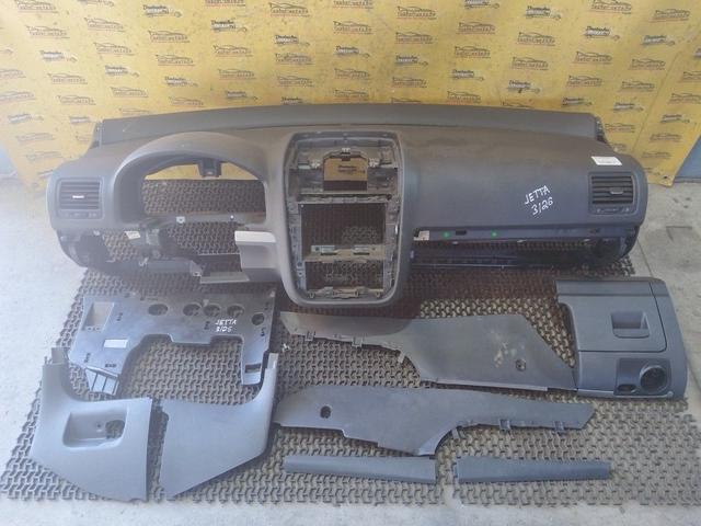 Панель передняя салона (торпедо) 86FJNI Volkswagen Jetta - Фото 1