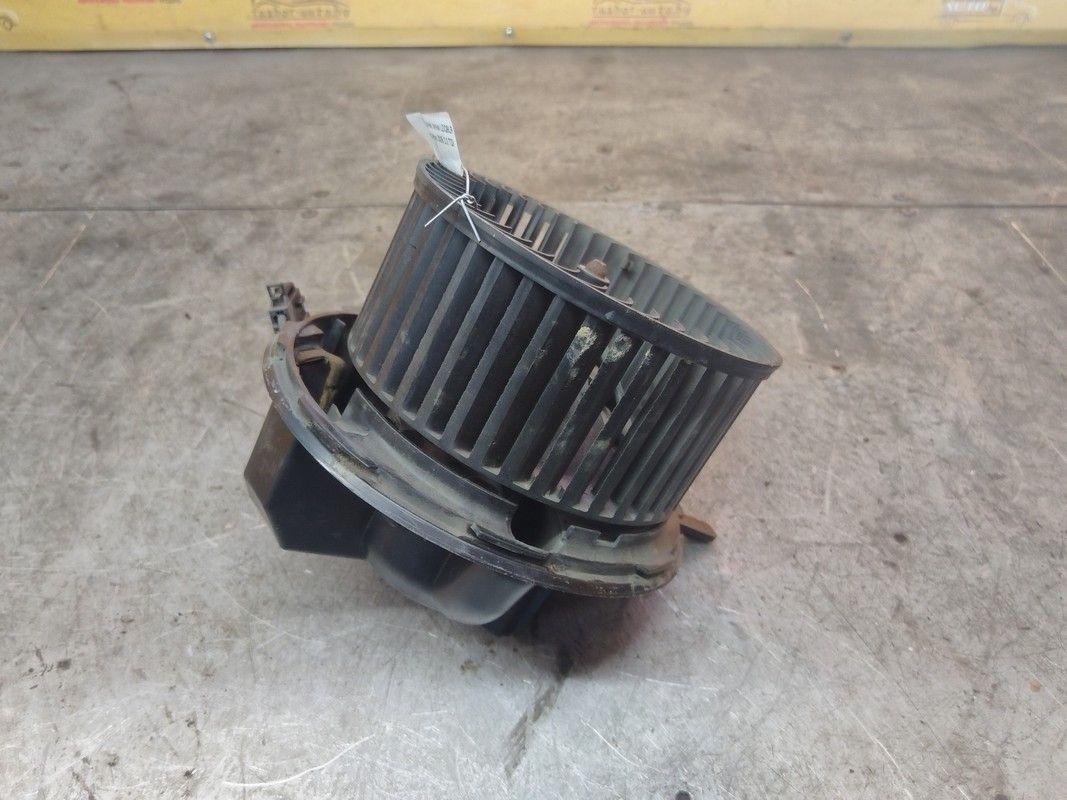 Моторчик печки LDQ9LR Seat Altea купить с доставкой