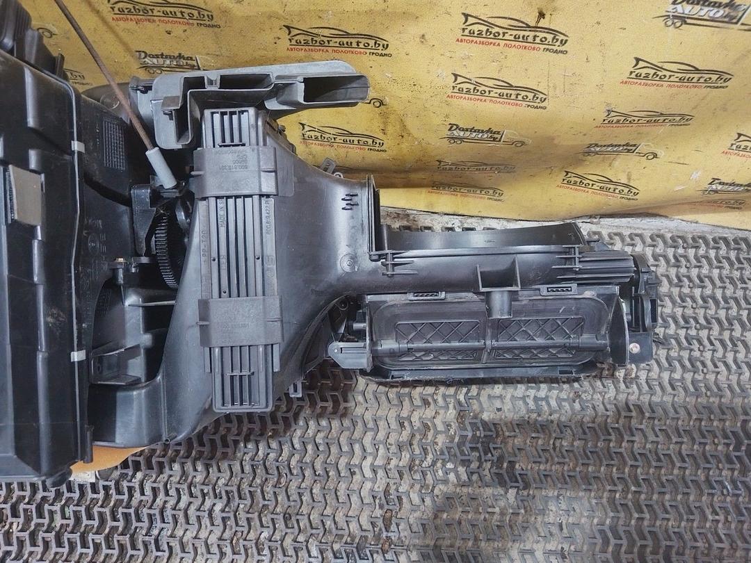 Корпус отопителя (печки) XVNXPW Volkswagen Polo купить с доставкой. Огромный выбор запчастей и марок авто. У нас есть практически все.