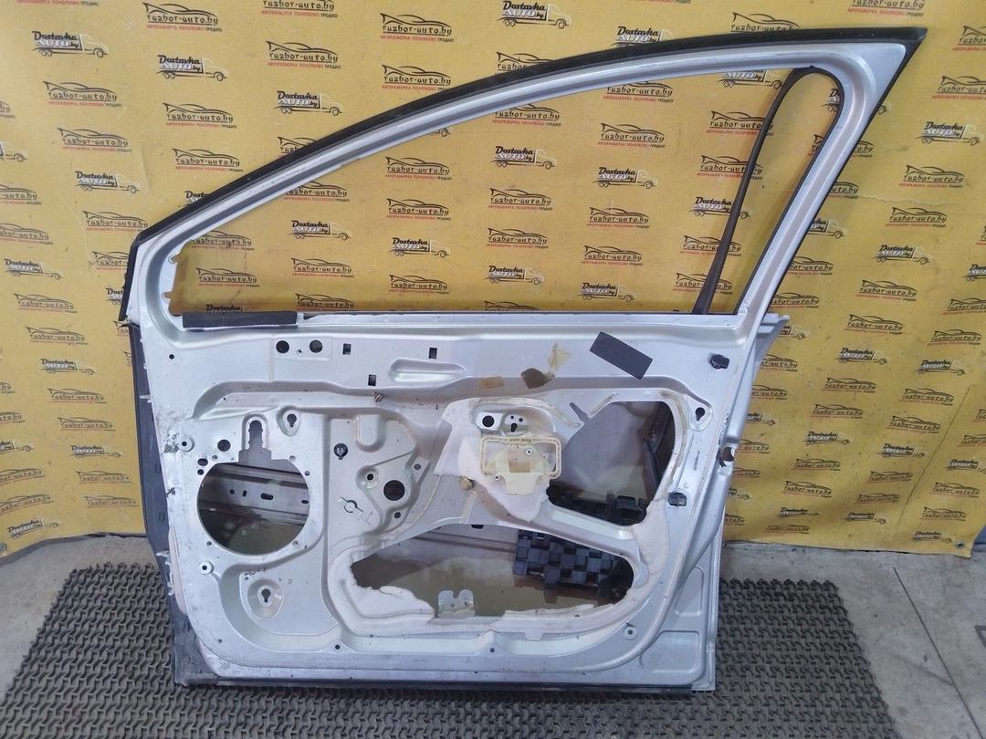 Дверь передняя правая 2DVVTQ Citroen C4 купить на авторазборке