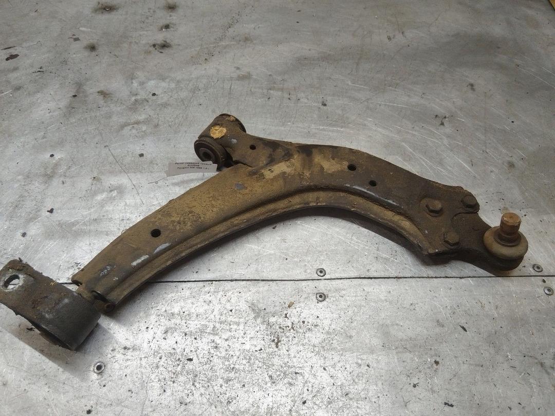 Рычаг передний правый 5UUDN8 Peugeot 306 - Фото 2