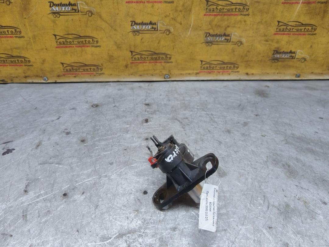 Кнопка открытия багажника 6OXIHH Opel Astra - Фото 5