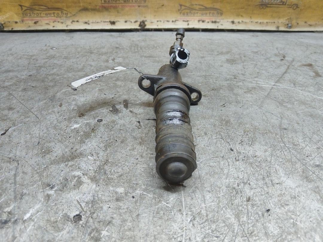 Цилиндр сцепления главный Y4BH8N Peugeot 406 - Фото 3