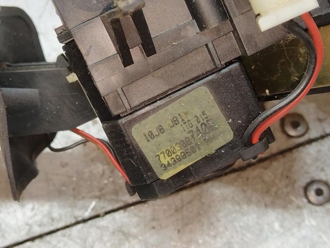 Переключатель подрулевой (стрекоза) JAKF7X Renault Kangoo undefined