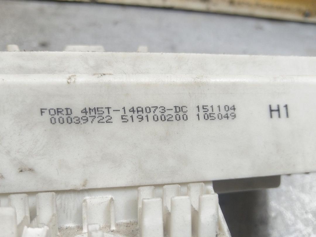 Блок предохранителей 3NQMYG Ford C-Max купить в магазине запчастей бу