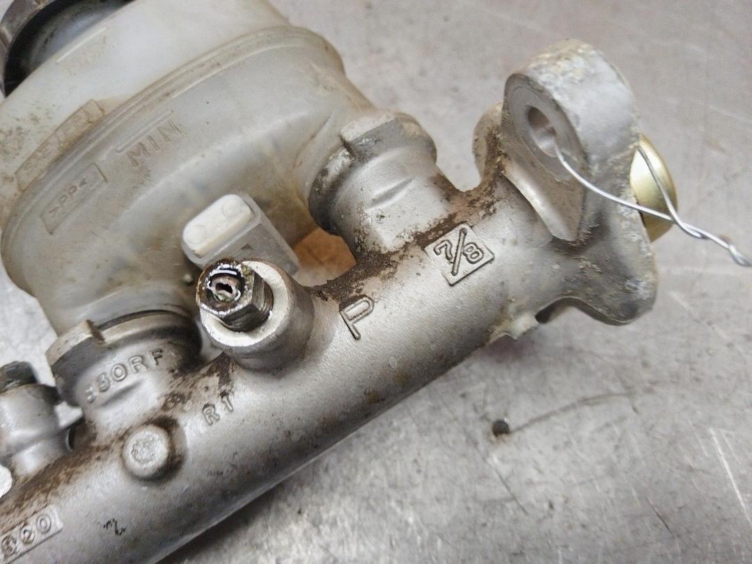 Цилиндр тормозной главный IMZADV Nissan Almera купить с доставкой