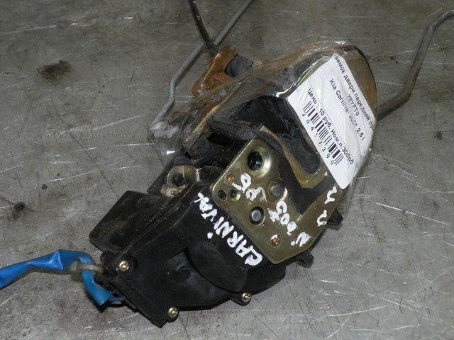 Замок двери передней правой 78YFT0 Kia Carnival - Фото 2