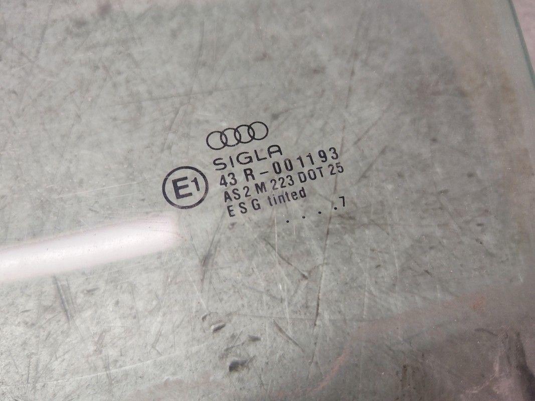 Стекло двери передней левой H7BZ4A Audi A4 - Фото 2