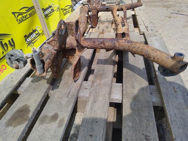 Балка подвески задняя EERBIP Seat Altea undefined