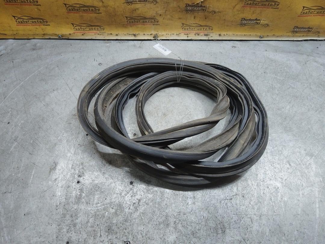 Уплотнитель багажника VE9Z58 Mitsubishi Grandis купить с доставкой