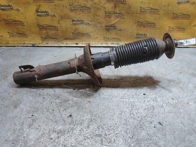 Амортизатор передний правый YIWH9T Volkswagen Golf купить в магазине запчастей бу