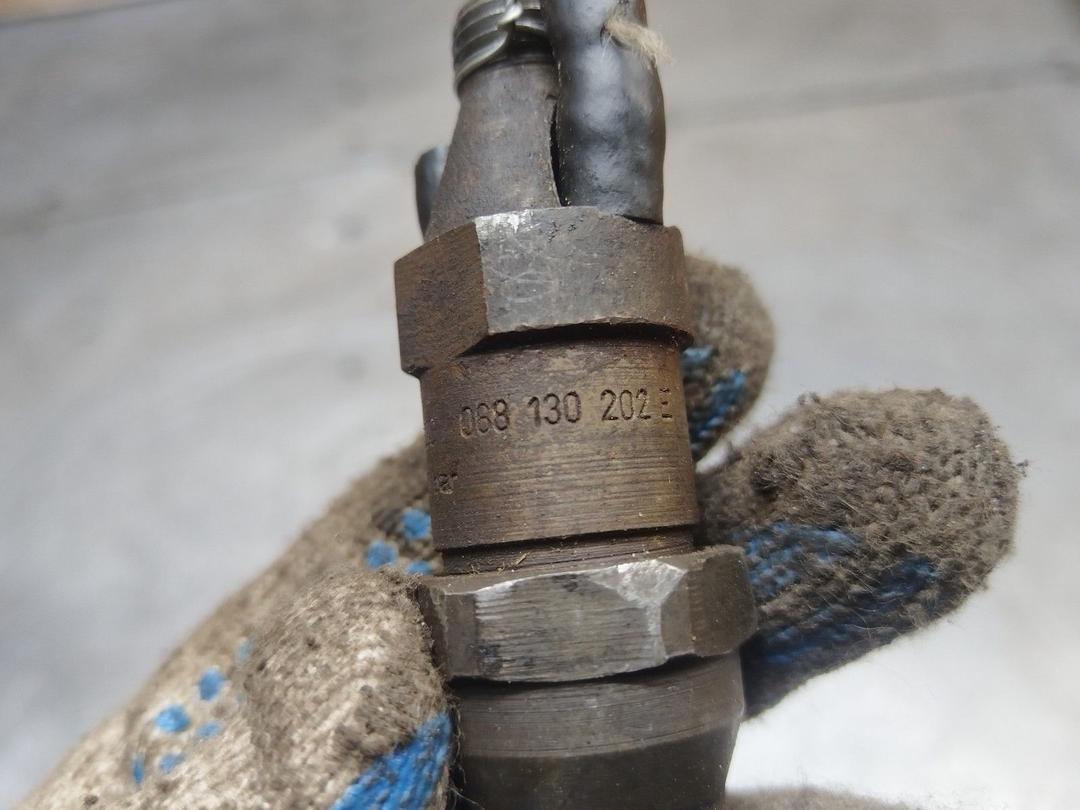 Форсунка 3T8YUS Volkswagen Transporter купить в магазине запчастей бу