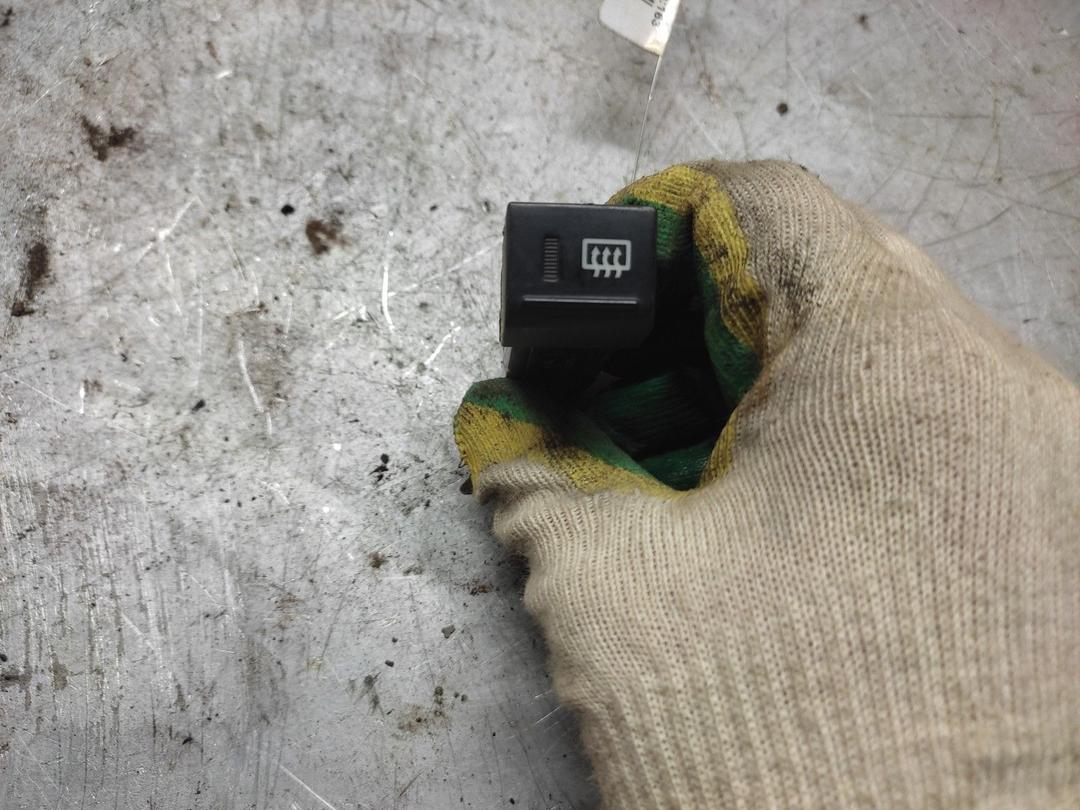 Кнопка подогрева заднего стекла 8R15KI Hyundai Getz - Фото 3