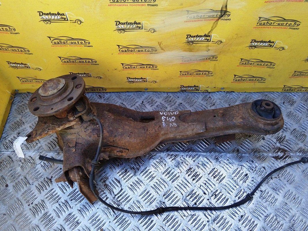 Ступица задняя левая EKJBS4 Volvo V40