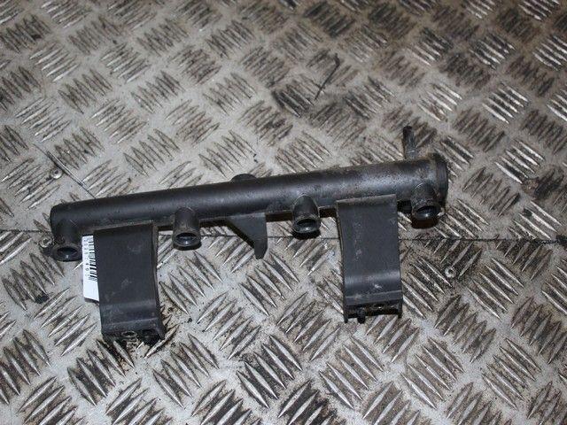 Топливная рампа IPXAH8 Peugeot 307 купить с доставкой