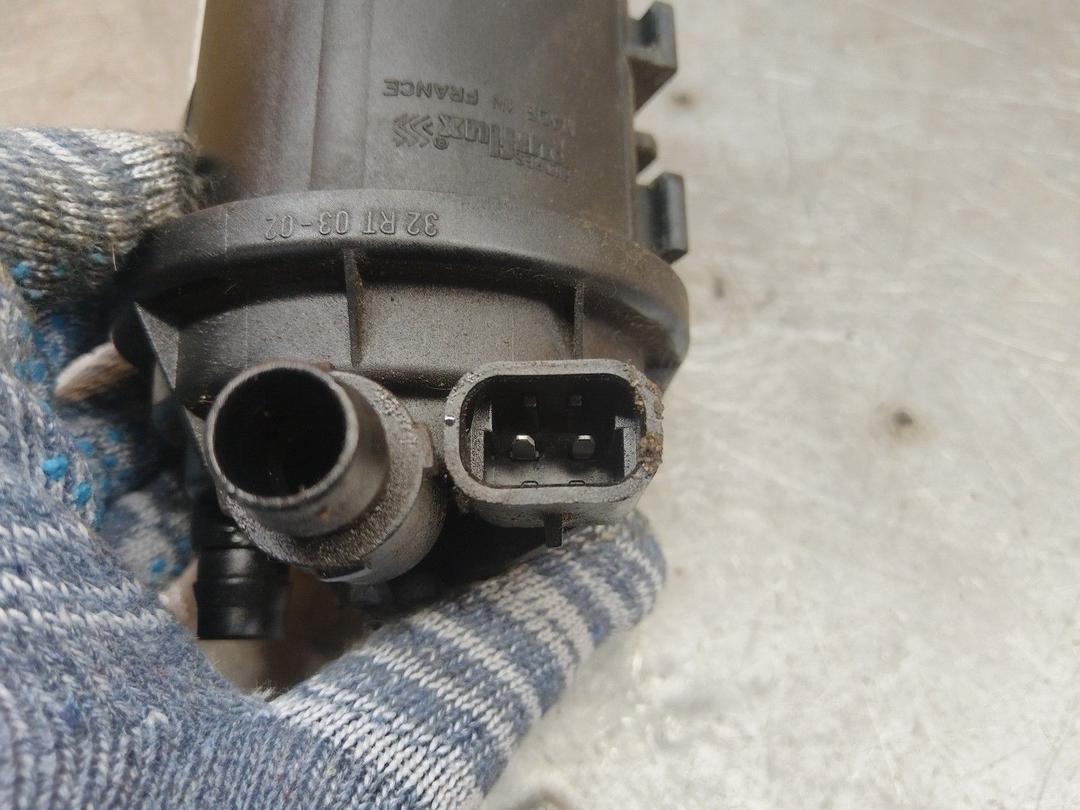 Корпус топливного фильтра NNLTT6 Renault Master купить с доставкой