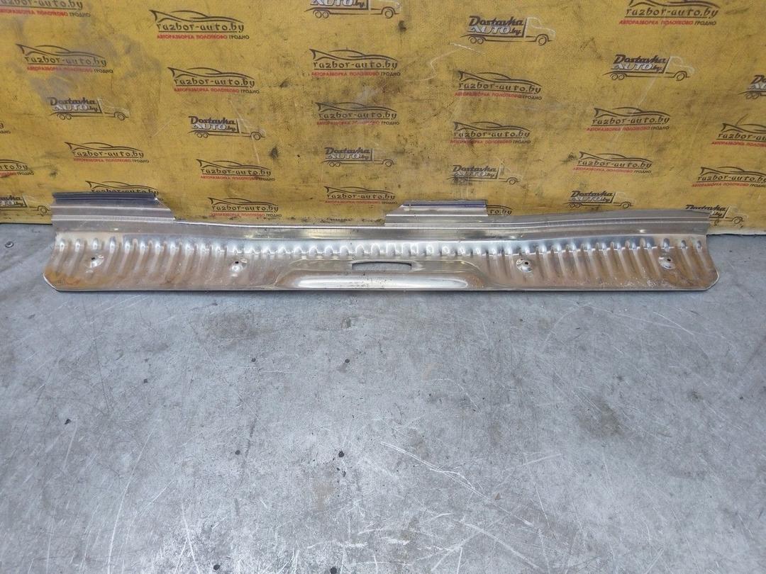 Накладка замка багажника WX6RAS Peugeot 407 купить в магазине запчастей бу