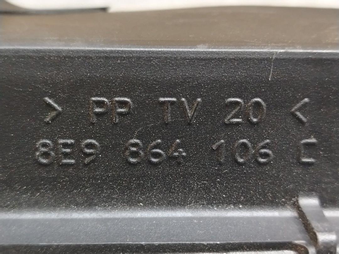 Пол багажника 9S1Y4Q Audi A4 - Фото 10