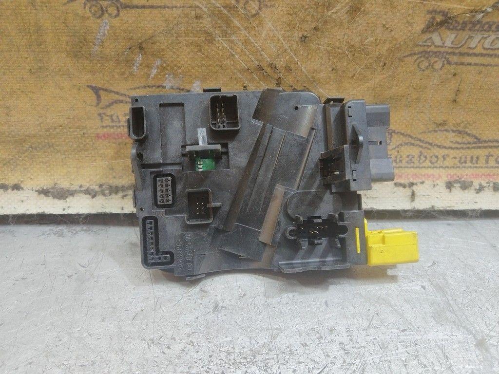 Блок управления подрулевыми переключателями VBZB0G Volkswagen Jetta - Фото 3