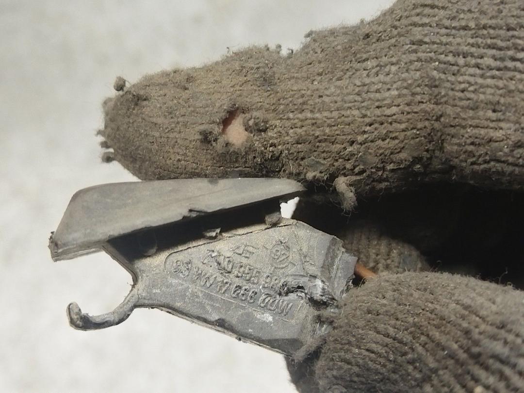 Форсунка омывателя M9XIXM Volkswagen Sharan купить с доставкой