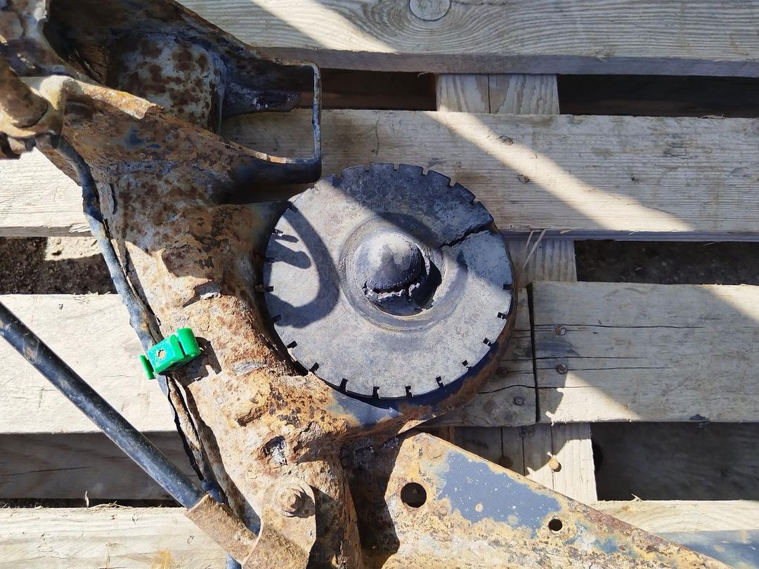 Балка подвески задняя DWYVBW Volkswagen Passat undefined