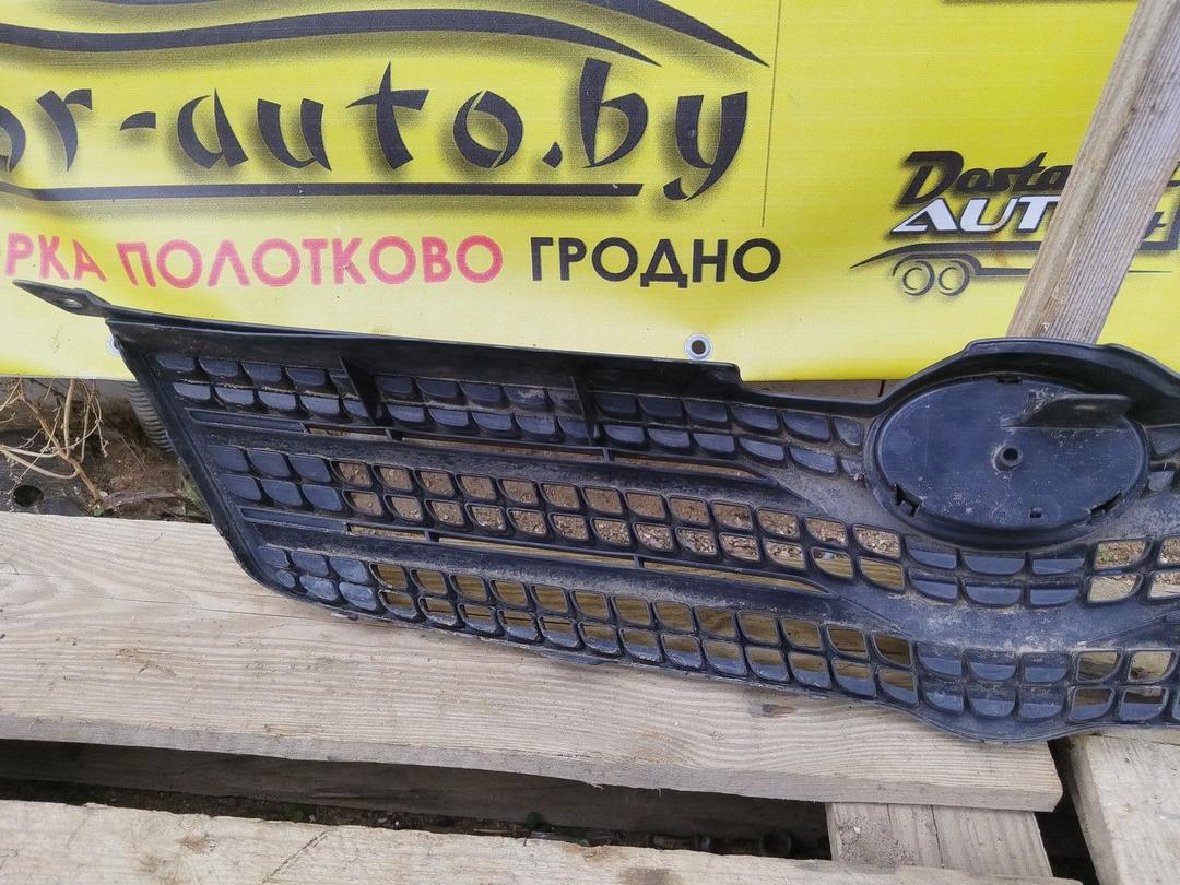 Решетка радиатора 20VUFF Toyota Corolla Verso - Фото 5