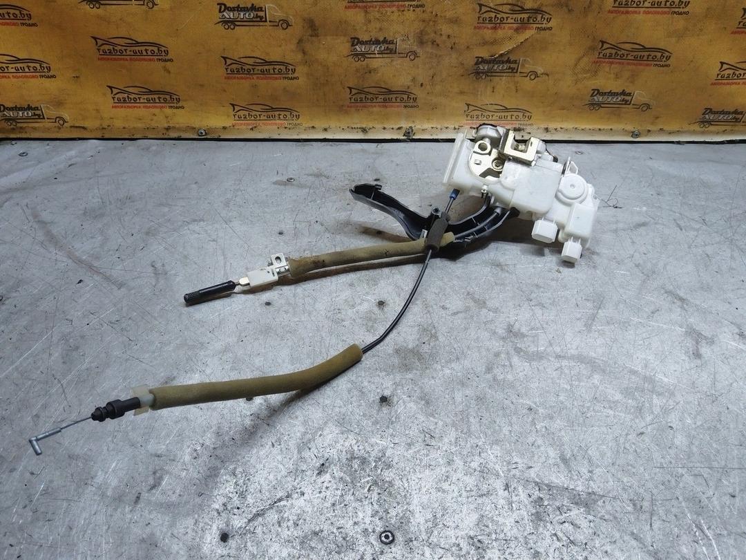 Замок двери передней правой ILHNSX Honda Accord купить