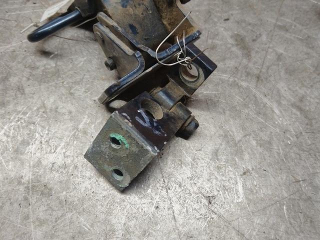 Петля двери задней левой AMSE54 Seat Altea купить