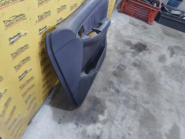 Обшивка двери передней правой (дверная карта) PS0D82 Toyota Corolla купить с доставкой