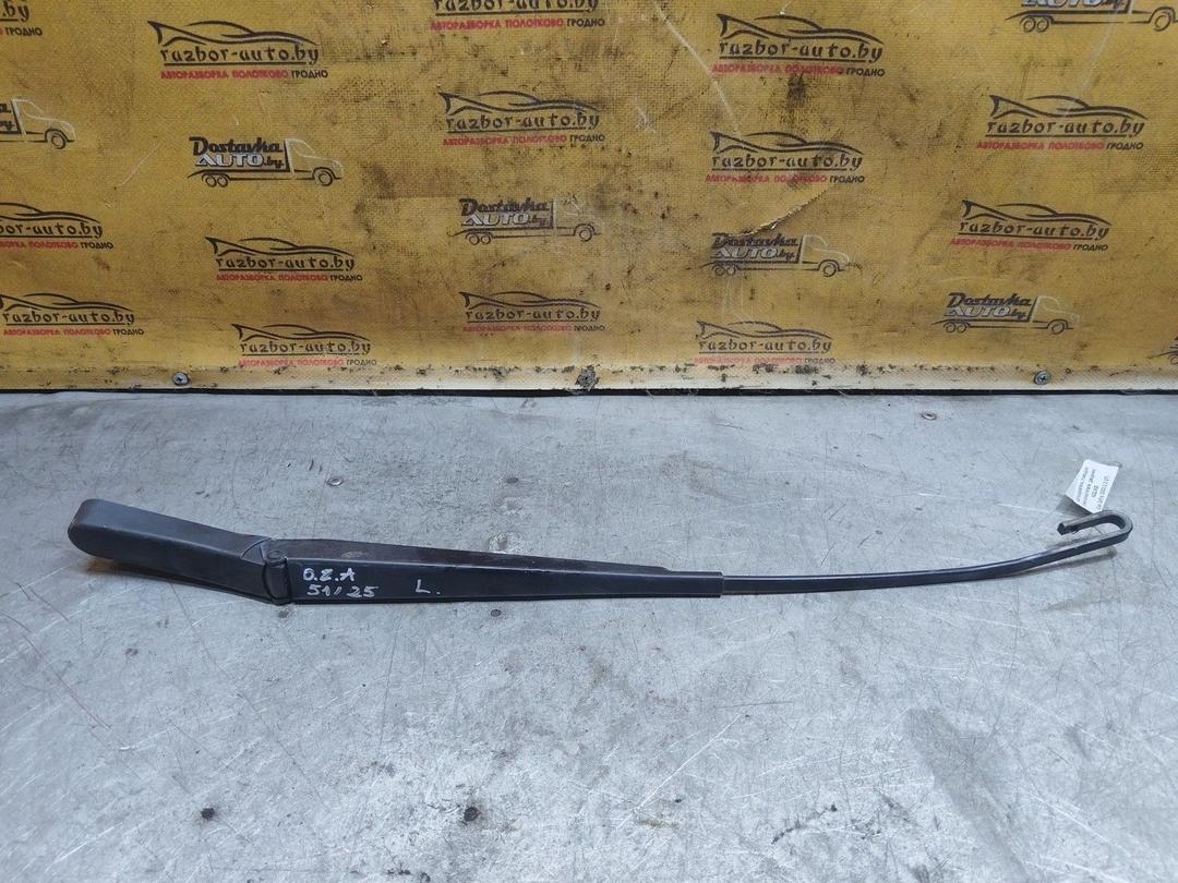 Щеткодержатель (поводок стеклоочистителя, дворник) NO2JNG Opel Zafira