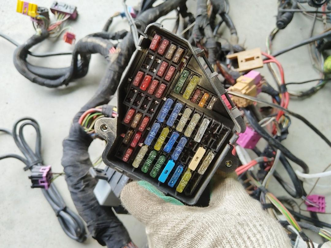 Проводка C2G3QW Audi A4 купить с доставкой