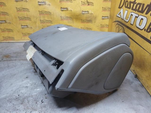 Бардачок EJM91Z Peugeot 406 купить