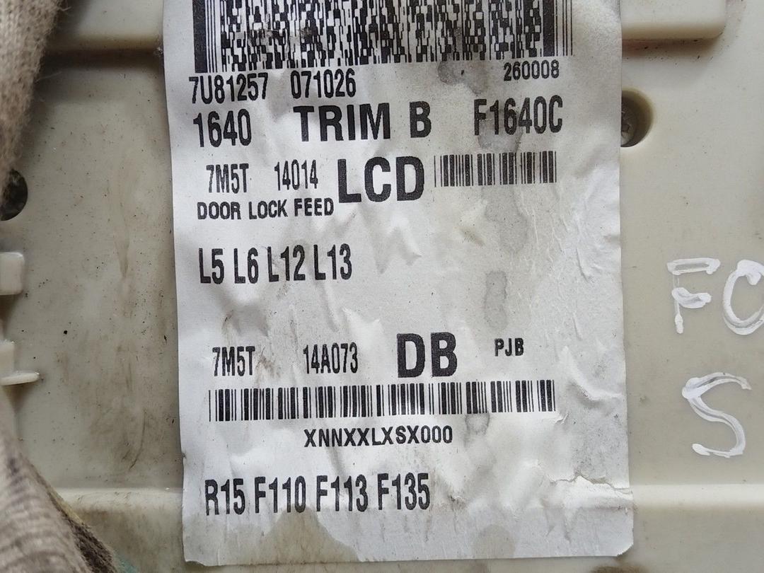 Блок предохранителей 8N0B6Q Ford Focus - Фото 3