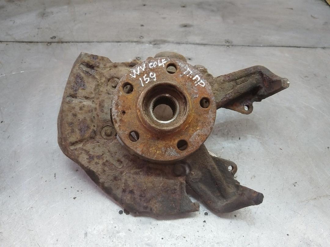 Кулак поворотный правый W02CTP Volkswagen Golf - Фото 1