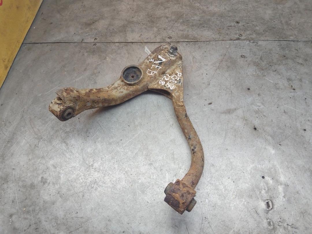 Рычаг задний левый W0NB99 Peugeot 607 купить в магазине запчастей бу