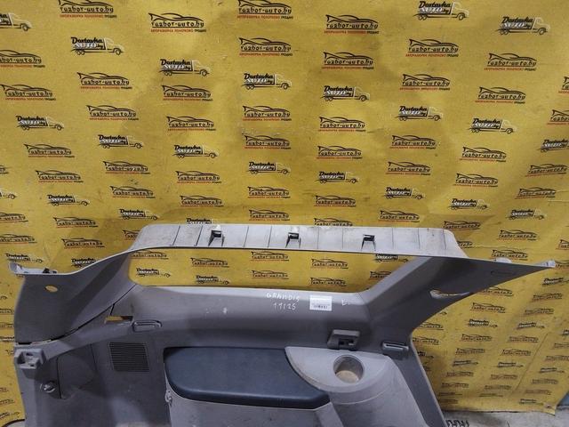 Обшивка багажника IYPUWO Mitsubishi Grandis купить на авторазборке